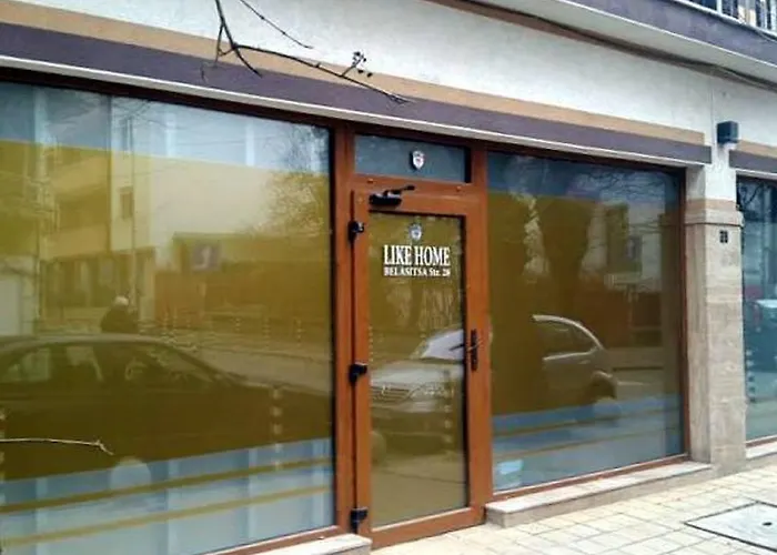 ライク ホーム ゲスト ルームズ