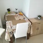 ライク ホーム ゲスト ルームズ ソフィア
