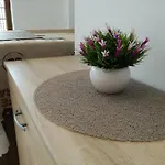ライク ホーム ゲスト ルームズ * ソフィア