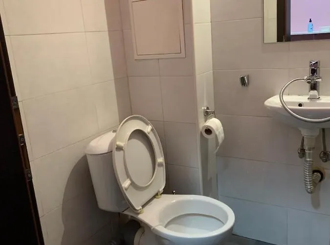 Like Guest Guest house