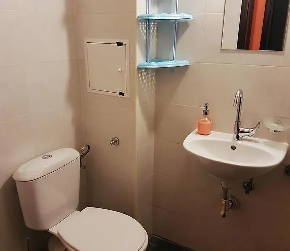 Like Guest Guest house